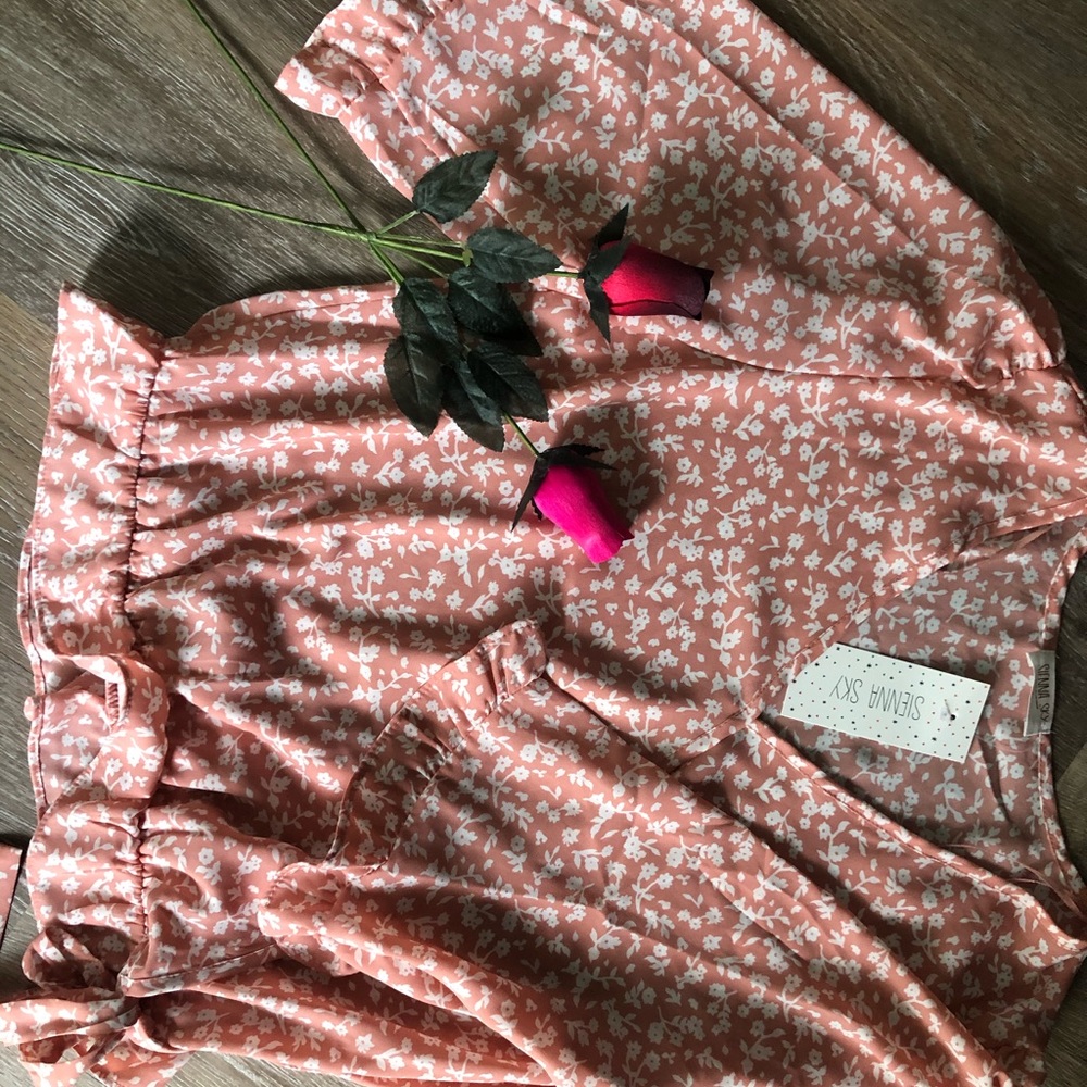 Sienna Sky women blouse